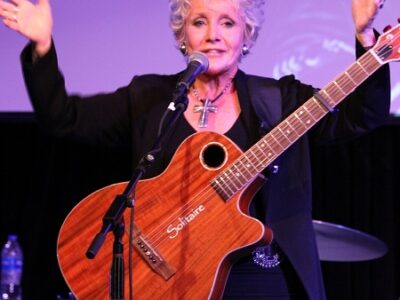 Lacy J Dalton with Dale Poune – Country’s Queen